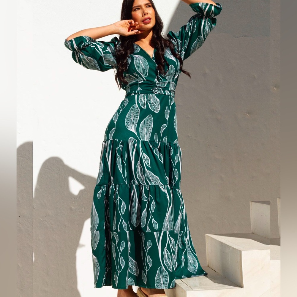 Green Leaf Print Maxi Dress